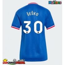Camisa de Futebol Manchester United Benjamin Sesko #30 Equipamento Secundário Mulheres 2026-27 Manga Curta